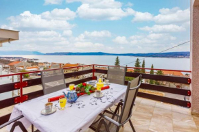 Apartments in Crikvenica 39208